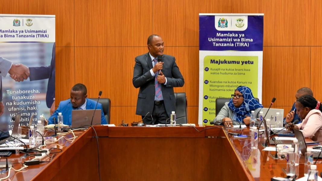 Mkutano wa Baraza TIRA: Dkt. Saqware ahimiza watumishi kuzingatia vipaumbele vya Taasisi