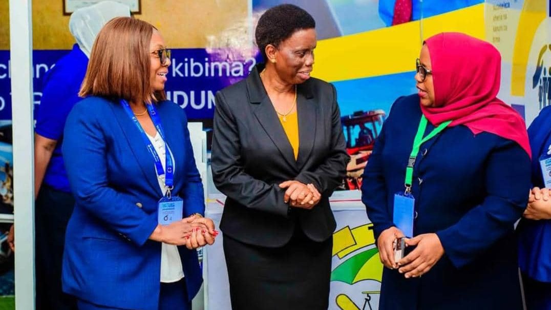 Naibu Katibu Mkuu Wizara ya Fedha atembelea banda la TIRA Saba Saba na kupongeza “Kijiji cha Bima” katika utoaji elimu
